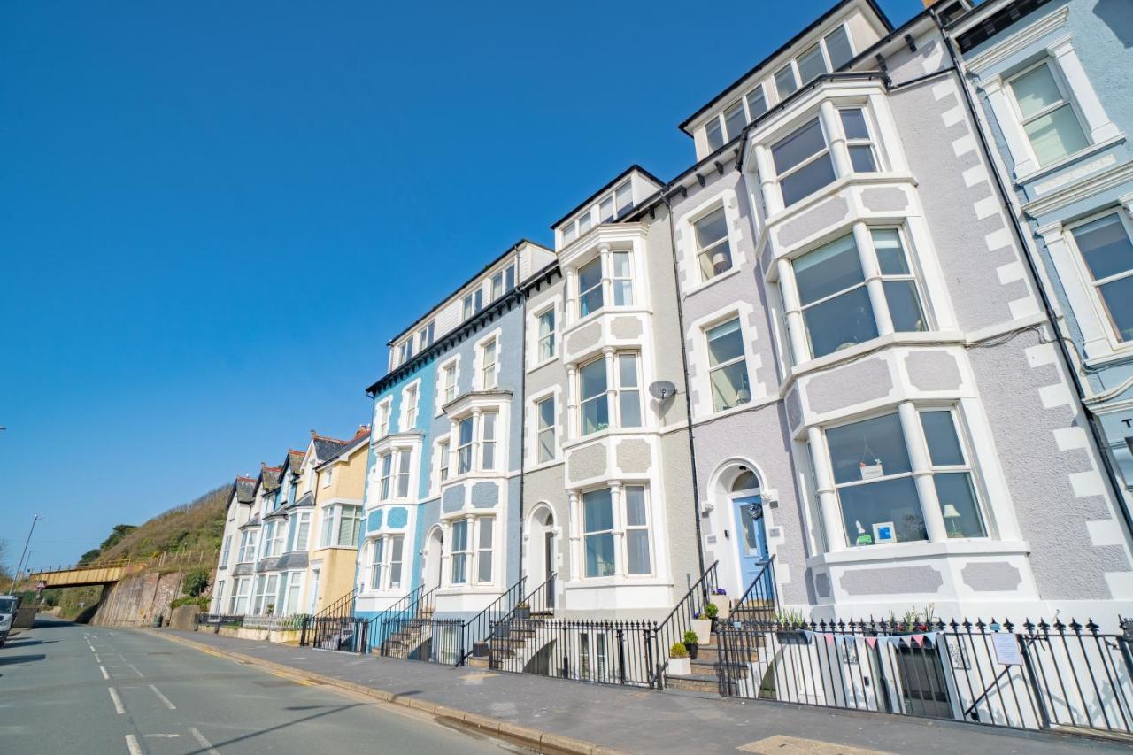 Bed and Breakfast Awel Y Mor Aberdyfi Exterior foto