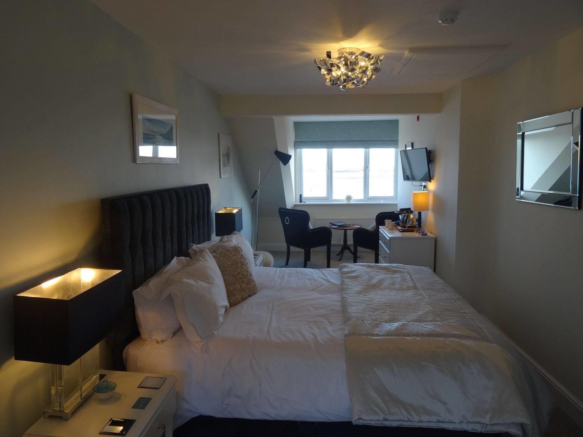 Bed and Breakfast Awel Y Mor Aberdyfi Exterior foto