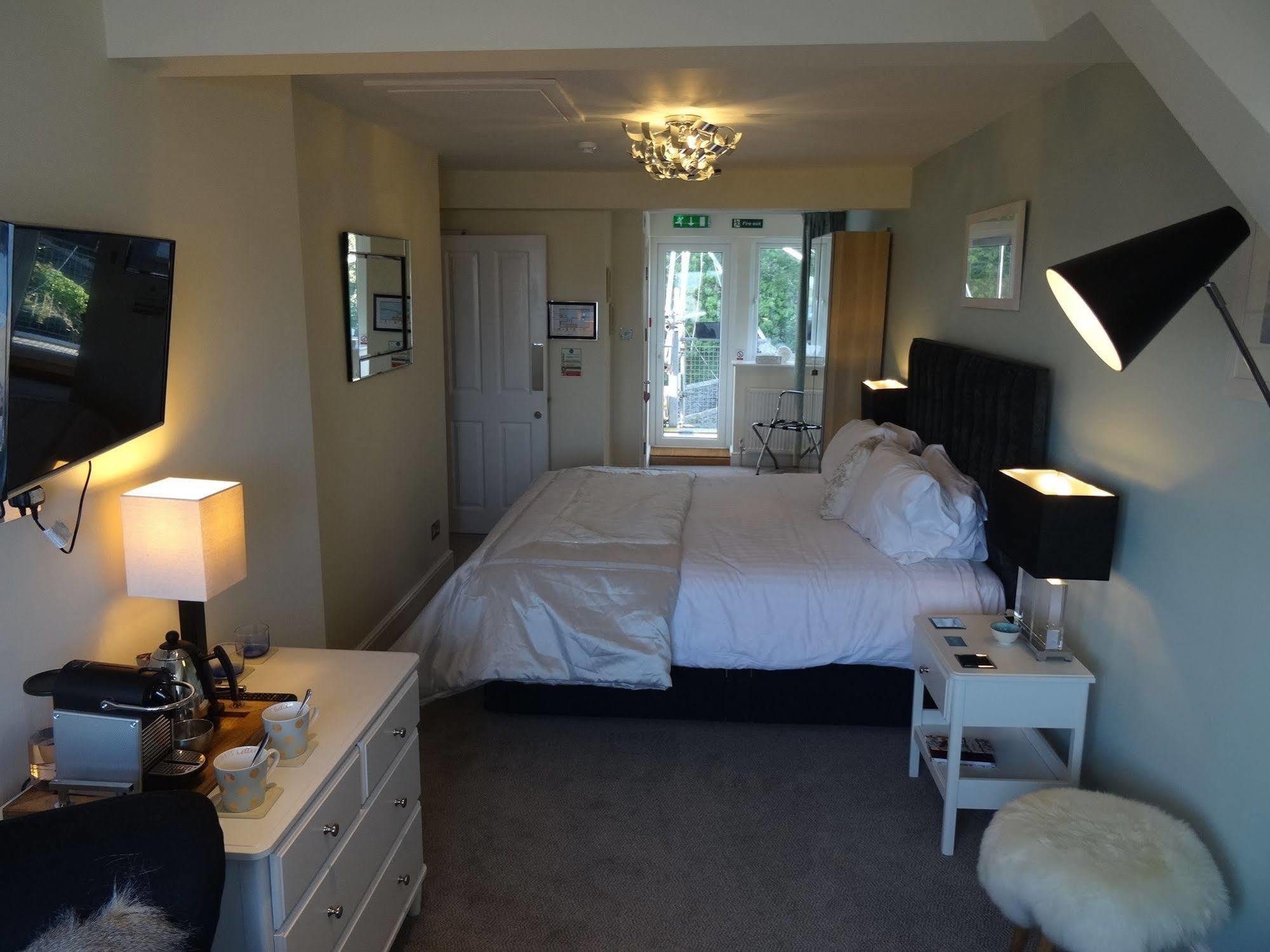 Bed and Breakfast Awel Y Mor Aberdyfi Exterior foto